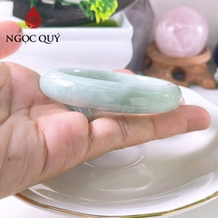 Vòng cẩm thạch A Myanmar - Ngọc phỉ thúy type A bản hẹ màu xanh táo ni 51-55 LM150- Ngoc Quý