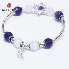 Vòng thạch anh ưu linh trắng phối thạch anh tím charm bạc