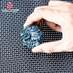 Mặt dây chuyền hình rồng đá chalcedony