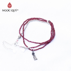 Vòng 3 line garnet 4mm mài giác phối charm bạc
