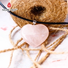 Mặt dây chuyền hình trái tim đá thạch anh hồng