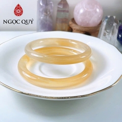 Vòng tay mã não - Vòng mã não vàng cọng tròn 8mm - Ngọc Quý