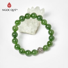 Vòng tay đá Ngọc bích tự nhiên phối charm - Mẫu VC0403 - Ngọc Quý