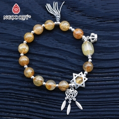 Vòng thạch anh tóc vàng phối lu thống charm bạc