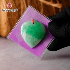 Mặt dây chuyền trái tim cẩm thạch