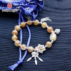 Vòng thạch anh tóc vàng phối lu thống charm bạc