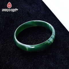 Vòng tay liền khối đá mã não xanh