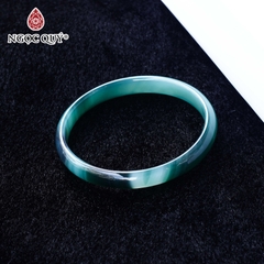 Vòng tay liền khối đá mã não xanh