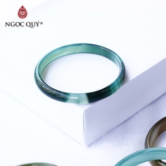 Vòng tay liền khối đá mã não xanh