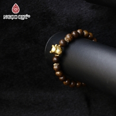 Vòng tay Trầm hương phối charm - Mẫu VC1245 - Ngọc Quý