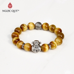 Vòng thạch anh mắt hổ vàng tâm AAA 12mm phối charm thần tài