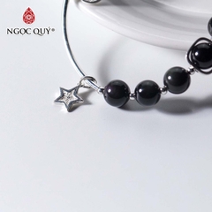 Vòng tay phong thủy đá Obsidian phối charm trăng sao