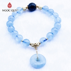 Vòng hải lam ngọc aquamarine phối đồng điếu charm bạc mạ vàng