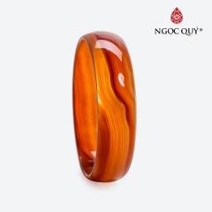 Vòng tay nguyên khối đá mã não đỏ bản hẹ