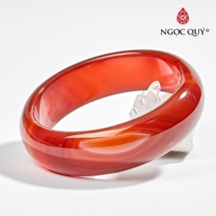 Vòng tay nguyên khối đá mã não đỏ bản hẹ dày