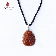 Mặt dây chuyền nữ hoàng hồ ly 9 đuôi cẩm thạch huyết