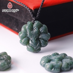 Mặt dây chuyền hồ ly 9 đuôi đá chalcedony