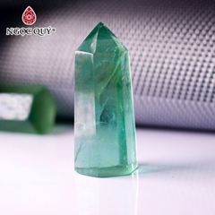 Trụ đá flourite xanh