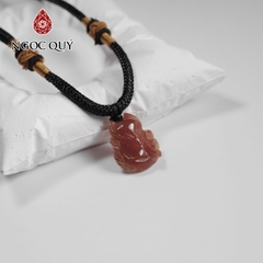 Mặt dây chuyền hồ ly đá cẩm thạch huyết phỉ