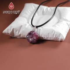 Mặt dây chuyền hoa 5 cánh đá ruby Nam Phi