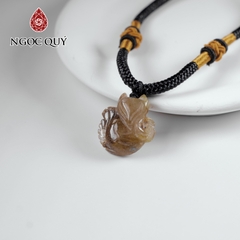 Mặt dây chuyền hồ ly đá thạch anh tóc vàng