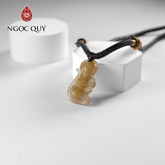 Mặt dây chuyền hồ ly đá thạch anh tóc vàng