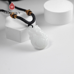 Mặt dây chuyền hồ ly đá cẩm thạch