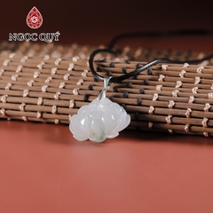 Mặt dây chuyền hoa sen đá cẩm thạch A - Phỉ thúy type A chất nếp băng 26x21mm