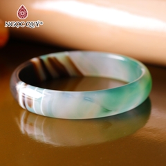Vòng tay nguyên khối đá mã não Ni58 Bản 14mm
