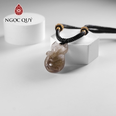 Mặt dây chuyền hồ ly đá thạch anh tóc vàng