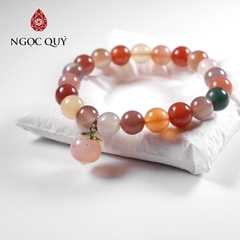 Vòng đá chalcedony đa sắc 9mm phối charm