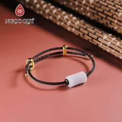 Vòng tay dây thép lu thống đá cẩm thạch trắng type A khắc kim tiền 9x15mm