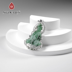 Mặt dây chuyền phật bà cẩm thạch bọc bạc 49x28mm