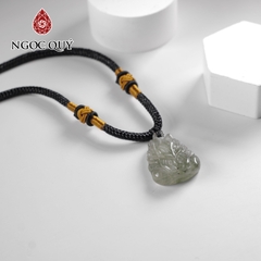 Mặt dây chuyền hồ ly đá thạch anh tóc xanh