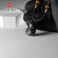 Mặt dây chuyền hồ ly đá mắt hổ xanh đen