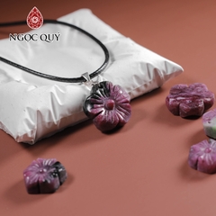 Mặt dây chuyền hoa 5 cánh đá ruby Nam Phi