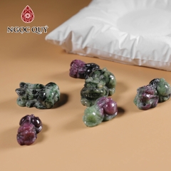 Mặt dây chuyền tỳ hưu ruby