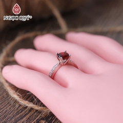 Nhẫn bạc hạt đá Garnet