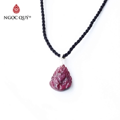 Mặt dây chuyền nữ hoàng hồ ly chúa 9 đuôi ruby nam phi