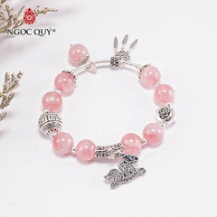 Vòng tay phong thủy đá thạch anh hồng AAA phối charm dreamcatcher bạc