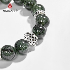 Vòng tay phong thủy đá thạch anh tóc xanh phối charm kết đồng tâm bạc hạt 12mm