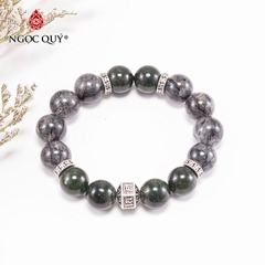 Vòng tay phong thủy đá thạch anh tóc xanh phối charm lục tự hạt 12mm