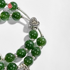 Vòng tay phong thủy 2 line đá ngọc bích phối charm khóa trái tim hạt 8mm