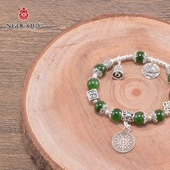 Vòng tay phong thủy đá ngọc bích phối charm hoa sen hạt 10mm