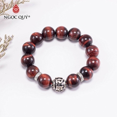 Vòng tay phong thủy đá mắt hổ nâu đỏ phối charm lục tự bạc