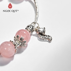 Vòng tay phong thủy đá thạch anh hồng phối charm hồ ly bạc hạt 10mm