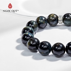Vòng tay phong thủy đá mắt hổ xanh đen phối charm phật di lặc hạt 12mm