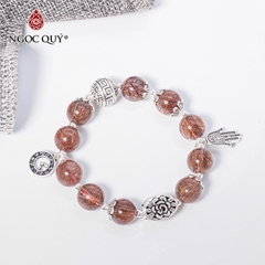 Vòng tay phong thủy đá thạch anh tóc đỏ phối charm đồng hồ bạc hạt 11mm
