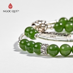 Vòng tay phong thủy 2 line đá ngọc bích phối charm hoa sen bạc hạt 6mm