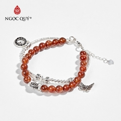 Vòng tay phong thủy đá thạch anh tóc đỏ phối charm bạc hạt 6mm